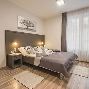 Center Ivona - Ae1434 , Zara Croazia