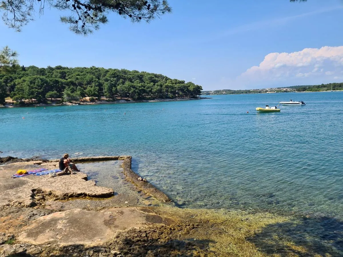 Zefir Apartments Premantura Croatia